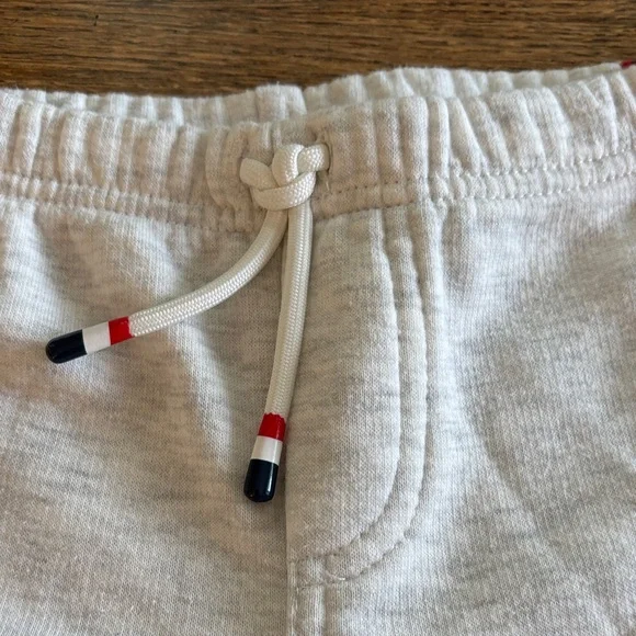 Tommy Hilfiger Size 18M Red and Navy Jogger Set & 18M Nike Jacket - Picture 10 of 10